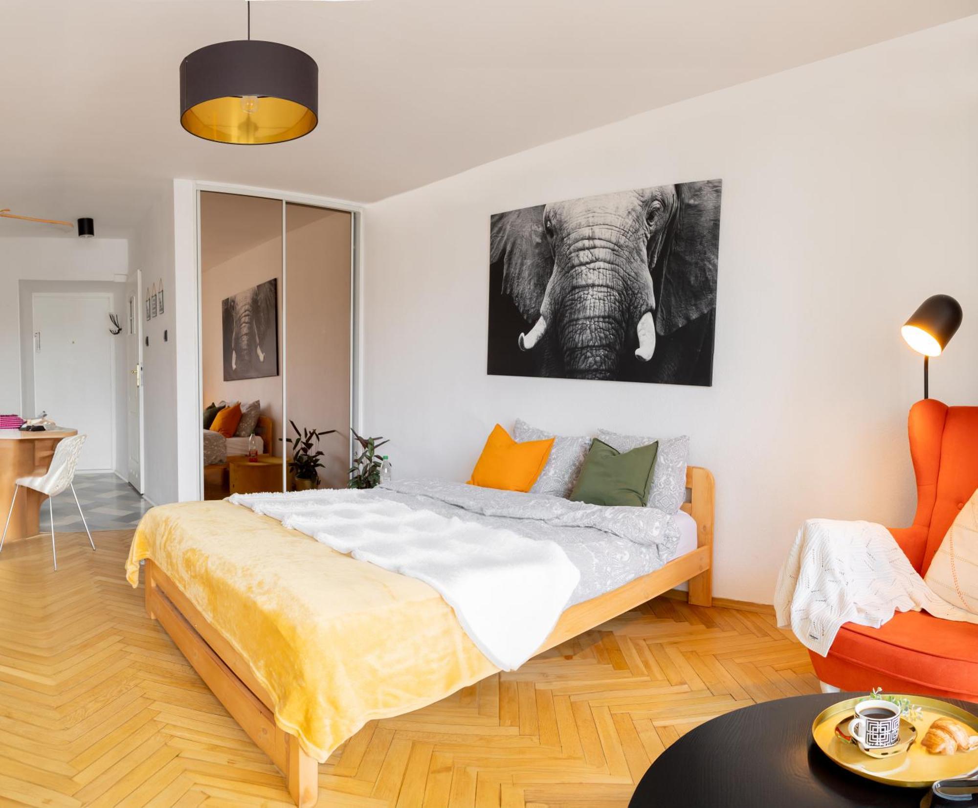 Piotrapartments - Big City Life Apartments In Central Warszawa ภายนอก รูปภาพ