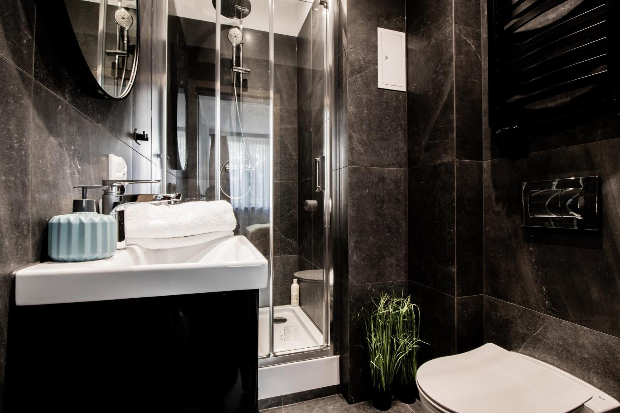Piotrapartments - Big City Life Apartments In Central Warszawa ภายนอก รูปภาพ