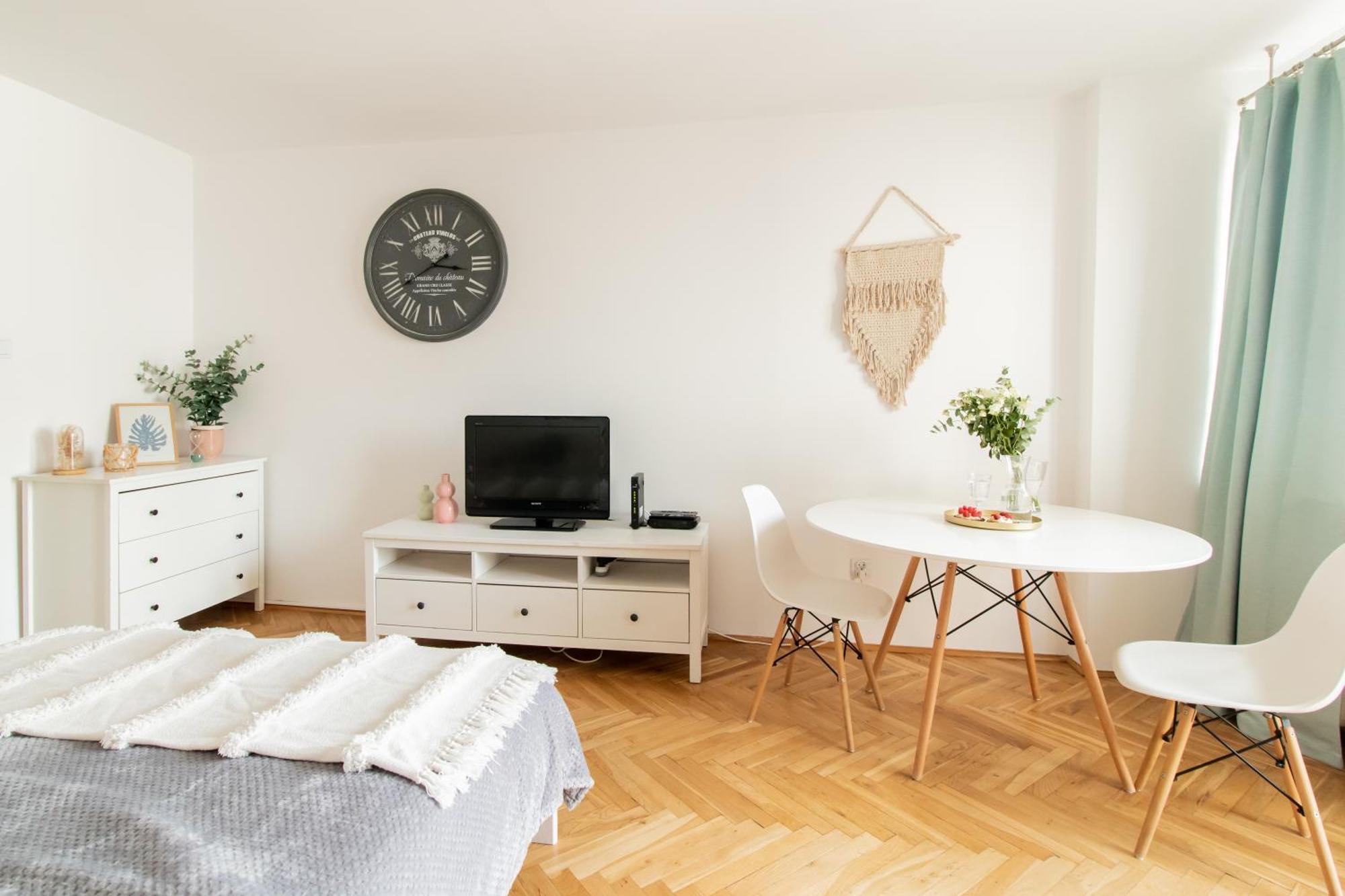 Piotrapartments - Big City Life Apartments In Central Warszawa ภายนอก รูปภาพ