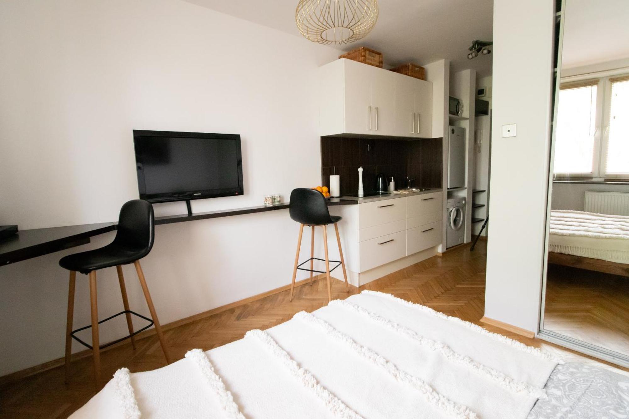 Piotrapartments - Big City Life Apartments In Central Warszawa ภายนอก รูปภาพ
