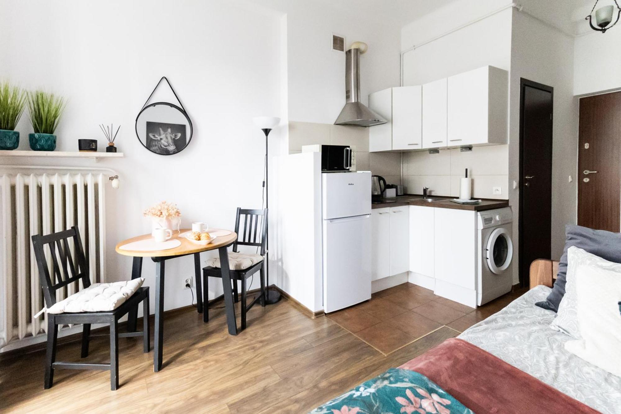 Piotrapartments - Big City Life Apartments In Central Warszawa ภายนอก รูปภาพ