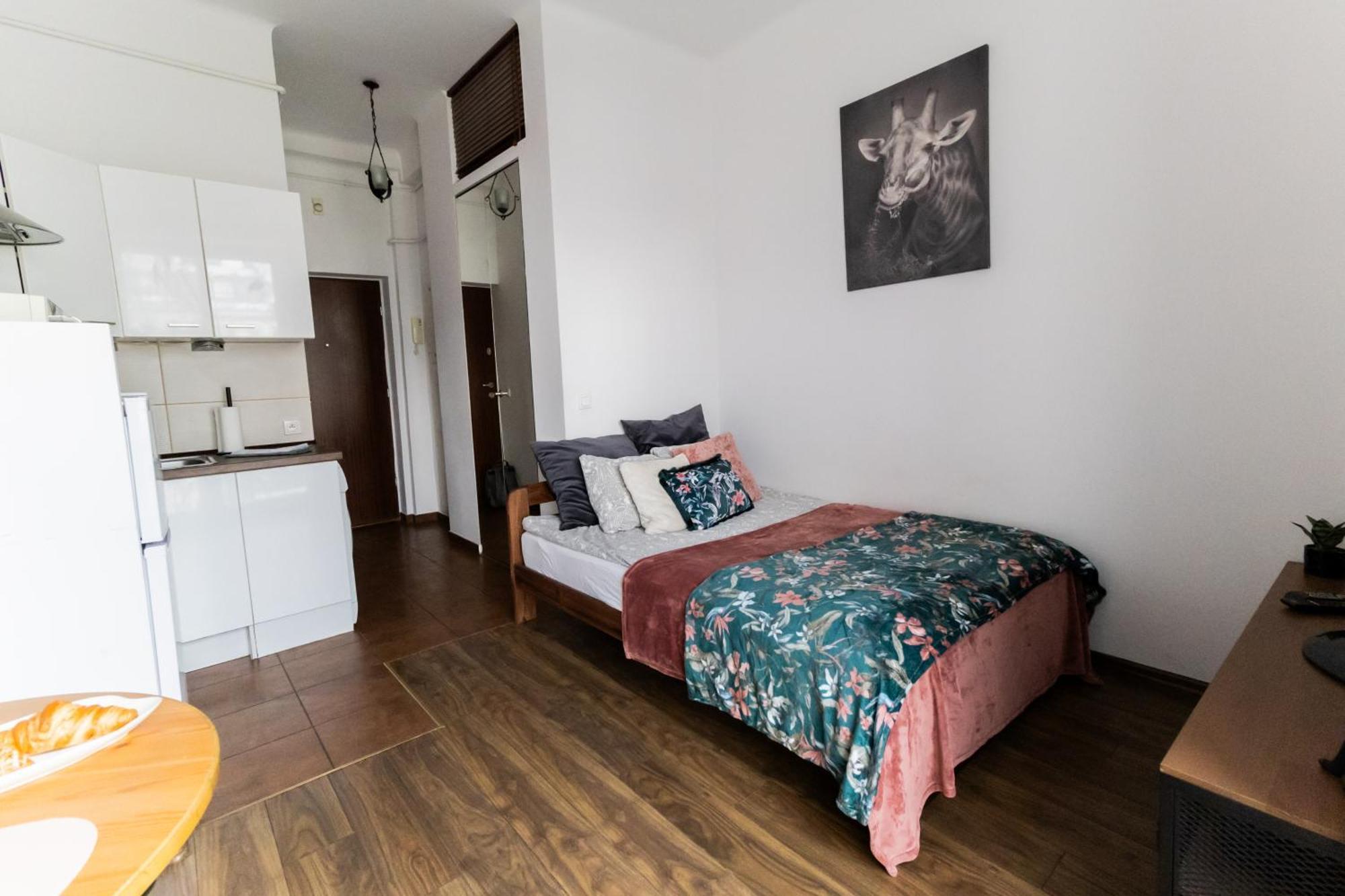 Piotrapartments - Big City Life Apartments In Central Warszawa ภายนอก รูปภาพ